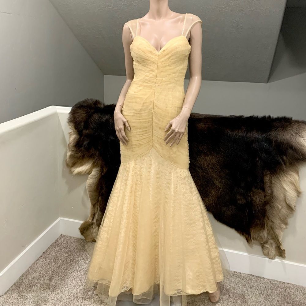 New Elegant Floral Lace with Sequins Mermaid Gown